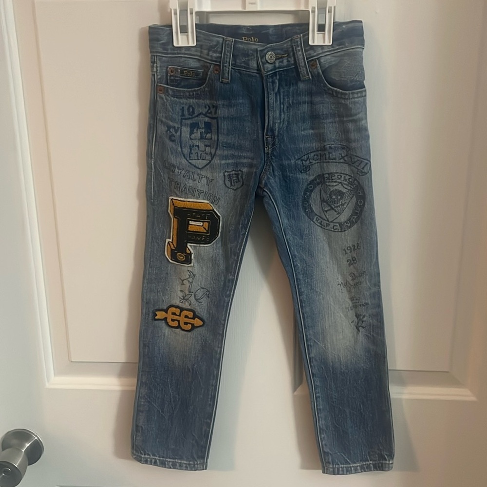 Toddler jeans. Size 4/4T. Worn once. Great quality, condition.